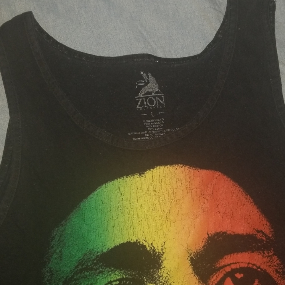 Black Tanktop - Picture 3 of 3